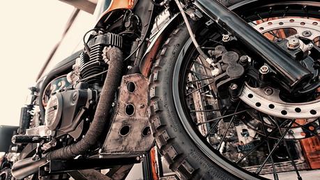 CB400N Tracker CB400N Tracker