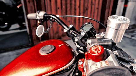 CB400N Tracker CB400N Tracker