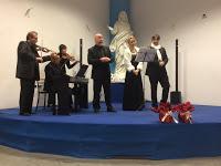 LUNGAVILLA (pv). In Auditorium gli auguri di Natale con la musica al Galà degli Amici della Lirica dell’Oltrepò LUNGAVILLA (pv). In Auditorium gli auguri di Natale con la musica al Galà degli Amici della Lirica dell’Oltrepò