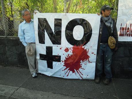 MarchaPazMex030(Medium).jpg