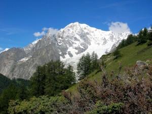 Monte Bianco: sopra e sotto il ghiacciaio