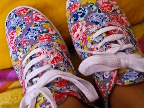 New flowers boat shoes: are so summer!