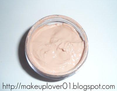 Queen Cosmetics Tinted Foundation Cream REVIEW + SWATCH