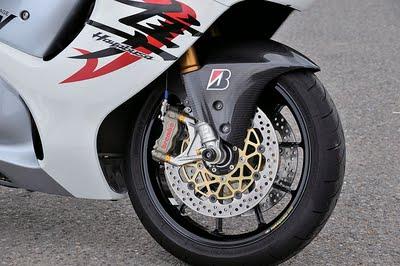 Suzuki GSX-R 1300 Hayabusa by Technical Garage Run