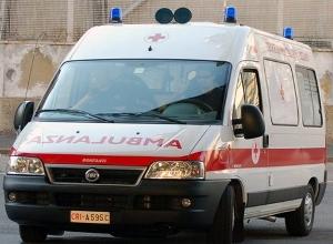 Napoli: auto precipita a Via Petrarca. Morti tre giovanissimi