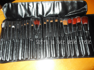 Preview - Fräulein 3°8: 21 pcs Starter brushes e 120 Jelly matte palette