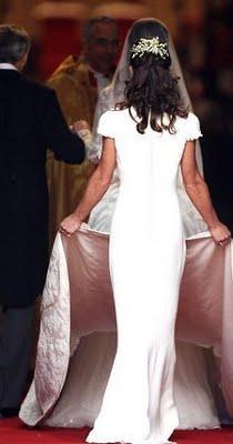 Pippa Middleton, il look per il Royal wedding della sorella Kate Pippa Middleton, il look per il Royal wedding della sorella Kate