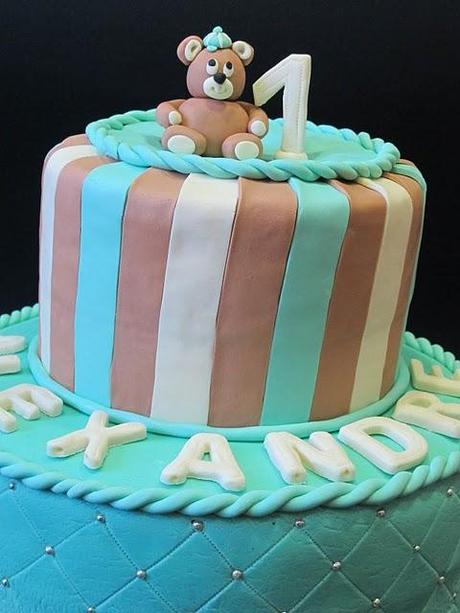 Teddy Bear Cake