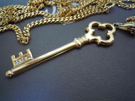 New IN: key necklace ♥