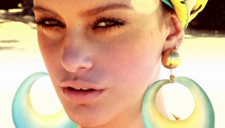 Image and video hosting by TinyPic