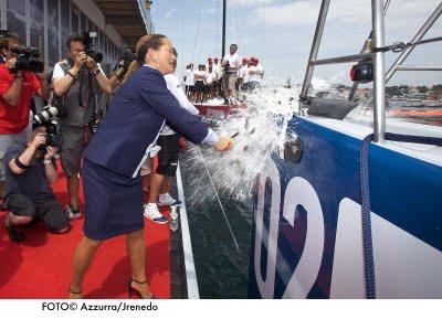 LA PRINCIPESSA ZAHRA AGA KHAN MADRINA DI AZZURRA TP52