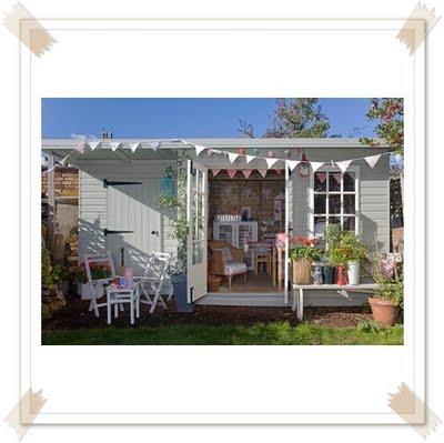 A dreamy summerhouse for a craft room...