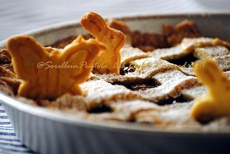 Crostata di more per una merenda in campagna