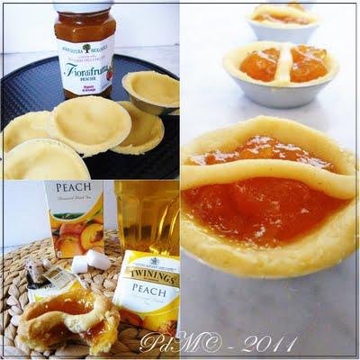 Minicrostatine alla marmellata per il tea a merenda