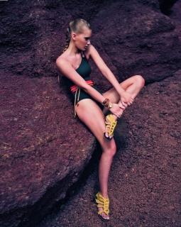 BEACHWEAR /SS 2011 / MARIECLAIRE