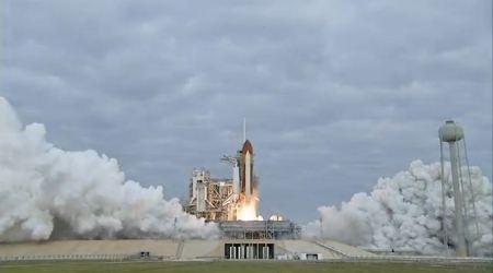 Il bellissimo lancio dello Shuttle Endeavour