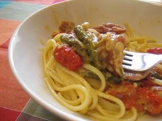 Linguine con asparagi