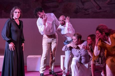 Eleonora Pimentel Fonseca in scena al Palazzo Serra di Cassano a Napoli Eleonora Pimentel Fonseca in scena al Palazzo Serra di Cassano a Napoli
