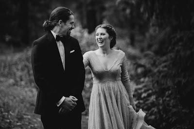 Anna & Ian's wedding cake topper: fly away with me Anna & Ian's wedding cake topper: fly away with me