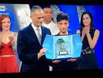 SANREMO 2018: la quarta serata. La vittoria di Ultimo tra le nuove proposte, i duetti e il premio della carriera a Milva. SANREMO 2018: la quarta serata. La vittoria di Ultimo tra le nuove proposte, i duetti e il premio della carriera a Milva.