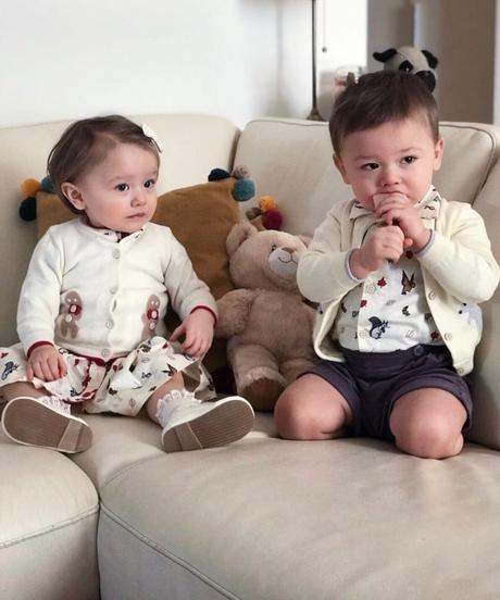 Abbigliamento online: i twins vestono Rachel Riley per un look da principini I twins con abiti da principini: scopriamo il brand Rachel Riley 6