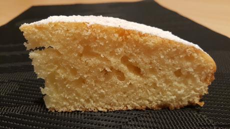 Torta di riciclo con yogurt al cocco e farina di soia Torta di riciclo con yogurt al cocco e farina di soia