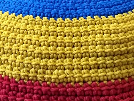 Wow Pouf: Simply Crochet 68 Wow Pouf: Simply Crochet 68
