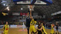 Le foto di Givova Scafati vs Bencquista Latina (80-75) | ViViCentro Le foto di Givova Scafati vs Bencquista Latina (80-75) | ViViCentro