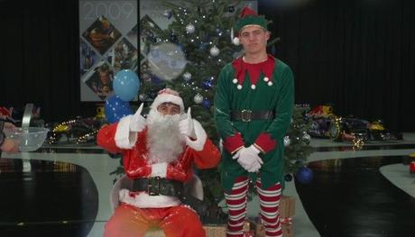 Foto-intervista Verstappen: “Ricciardo, avrò la mia vendetta” | FP – Parliamone con… – ManifestoMotore Christmas Natale Verstappen Ricciardo
