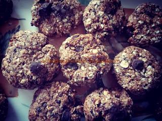 OAT AND PLUM COOKIES OAT AND PLUM COOKIES