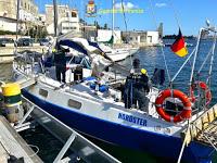 BRINDISI. Intercettato dalla Finanza veliero con 48 migranti. Arrestati i 3 scafisti. BRINDISI. Intercettato dalla Finanza veliero con 48 migranti. Arrestati i 3 scafisti.