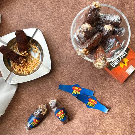 Sigari di cioccolato per la festa del papà Sigari di cioccolato per la festa del papà