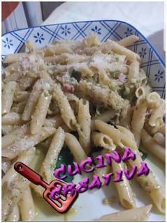 Penne con zucchine Penne con zucchine