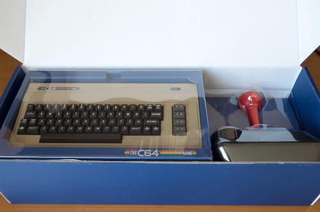 Il Commodore 64 è ritornato in Mini stile (TheC64) Il Commodore 64 è ritornato in Mini stile (TheC64)