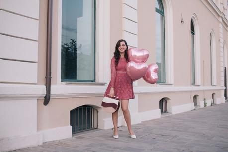 Un vestito romantico per la primavera e la borsa di Villatrentuno Un vestito romantico per la primavera e la borsa di Villatrentuno