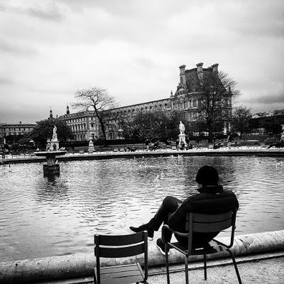Parigi, in un soffio Parigi, in un soffio