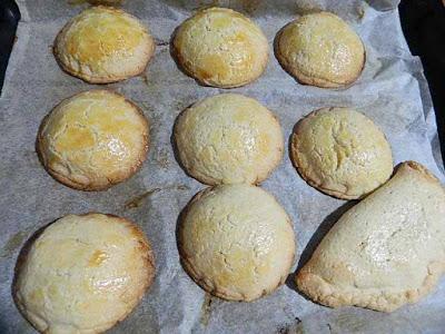 SFOGLIATELLE FROLLE SFOGLIATELLE FROLLE