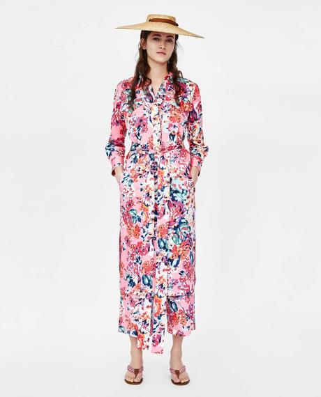 Comodo e primaverile: l'abito midi e maxi a fiori Comodo e primaverile: l'abito midi e maxi a fiori