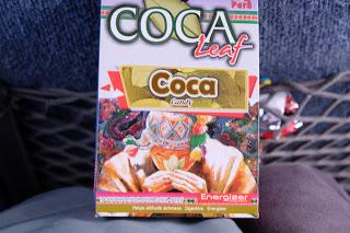Il Perù, gli Inca, il mal di montagna, le foglie di coca e la tavolozza di colori delle Ande Il Perù, gli Inca, il mal di montagna, le foglie di coca e la tavolozza di colori delle Ande