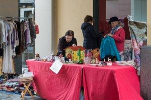 Il maltempo non ha frenato la ‘voglia’ di fiera Carolingia Il maltempo non ha frenato la ‘voglia’ di fiera Carolingia