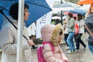 Il maltempo non ha frenato la ‘voglia’ di fiera Carolingia Il maltempo non ha frenato la ‘voglia’ di fiera Carolingia