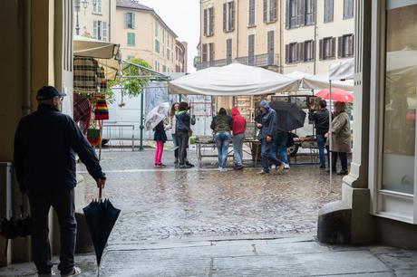 Il maltempo non ha frenato la ‘voglia’ di fiera Carolingia Il maltempo non ha frenato la ‘voglia’ di fiera Carolingia
