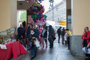 Il maltempo non ha frenato la ‘voglia’ di fiera Carolingia Il maltempo non ha frenato la ‘voglia’ di fiera Carolingia