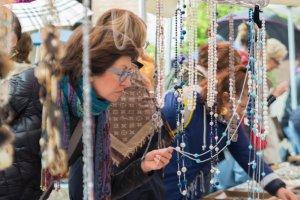 Il maltempo non ha frenato la ‘voglia’ di fiera Carolingia Il maltempo non ha frenato la ‘voglia’ di fiera Carolingia