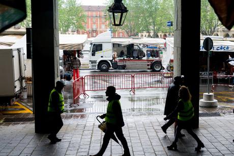 Il maltempo non ha frenato la ‘voglia’ di fiera Carolingia Il maltempo non ha frenato la ‘voglia’ di fiera Carolingia