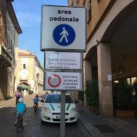 PAVIA. Il referendum su corso Cavour si farà il 10 giugno: dispiacere del sindaco per una conclusione che poteva essere diversa. PAVIA. Il referendum su corso Cavour si farà il 10 giugno: dispiacere del sindaco per una conclusione che poteva essere diversa.