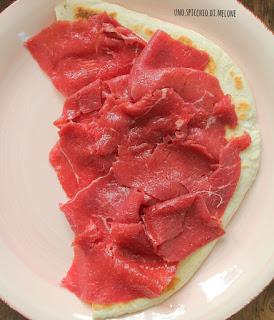 PIADINA ROMAGNOLA farcita con CARNE SALADA ASPARAGI e ACETO BALSAMICO TRADIZIONALE di MODENA DOP ACETAIA del CRISTO PIADINA ROMAGNOLA farcita con CARNE SALADA ASPARAGI e ACETO BALSAMICO TRADIZIONALE di MODENA DOP ACETAIA del CRISTO
