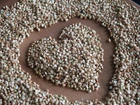 GRANO SARACENO: IL GRANO NERO DELLA SALUTE granosaraceno dietadonna.com3-min.jpg
