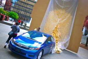 Honda 2012 Civic, un’insolita sorpresa in fondo alla scatola di cereali