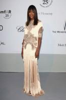 naomi campbell - givenchy couture vintage
